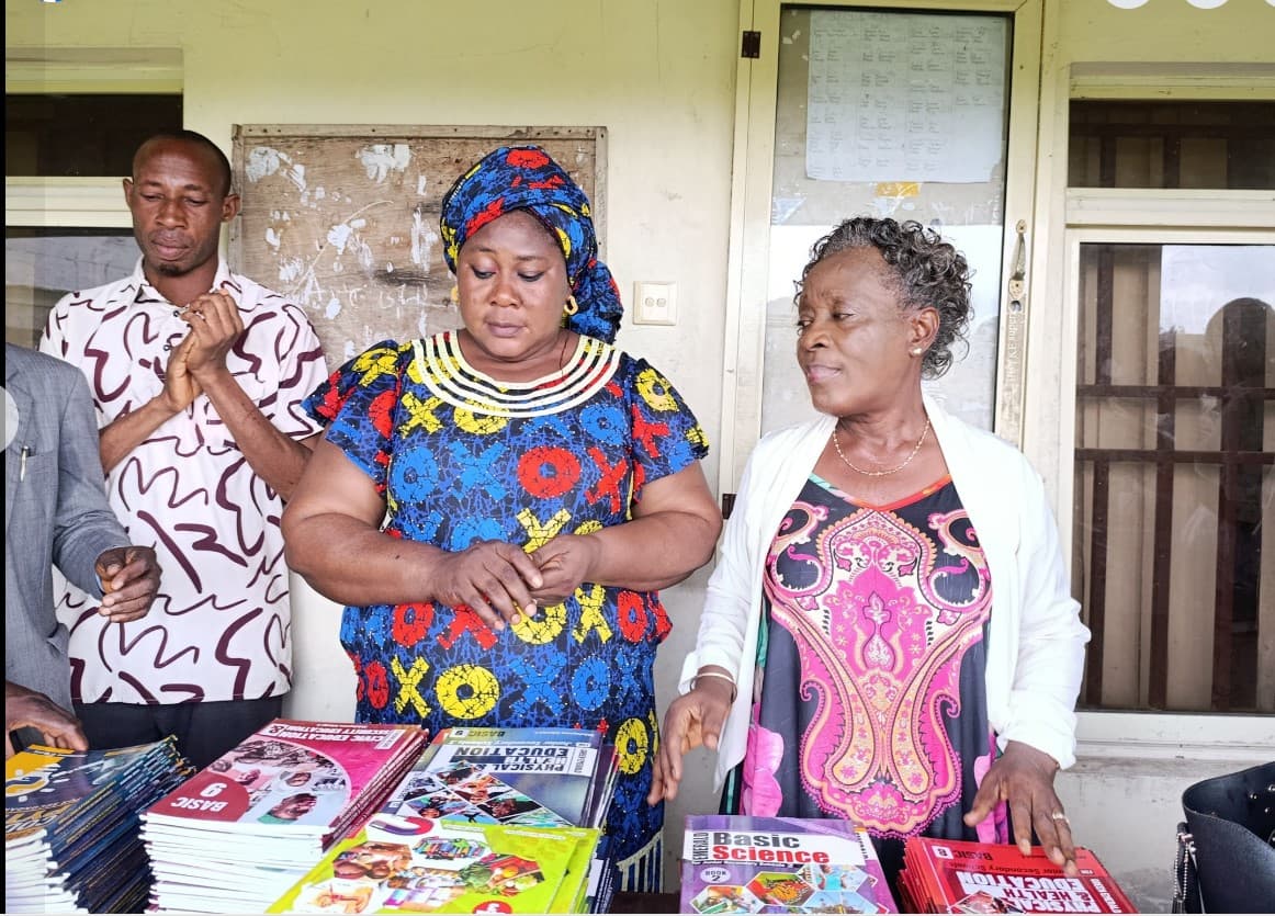Images showing our impact in communities by books donations