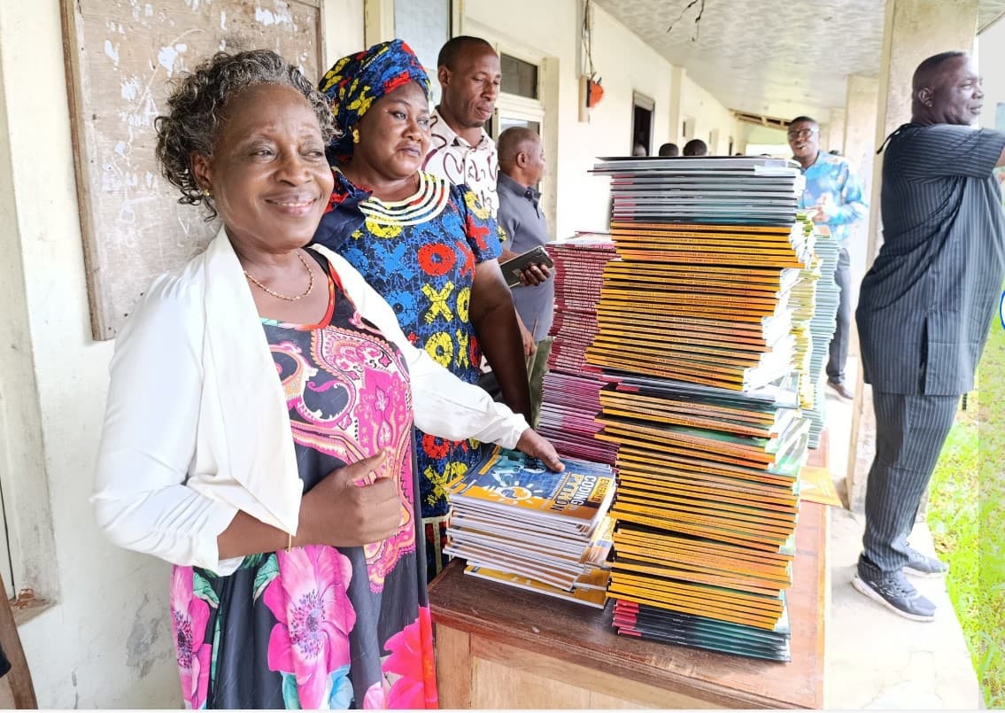 Images showing our impact in communities by books donations