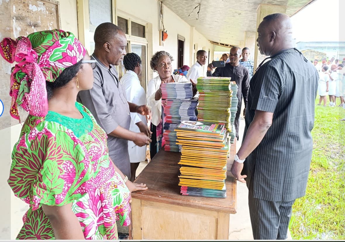 Images showing our impact in communities by books donations